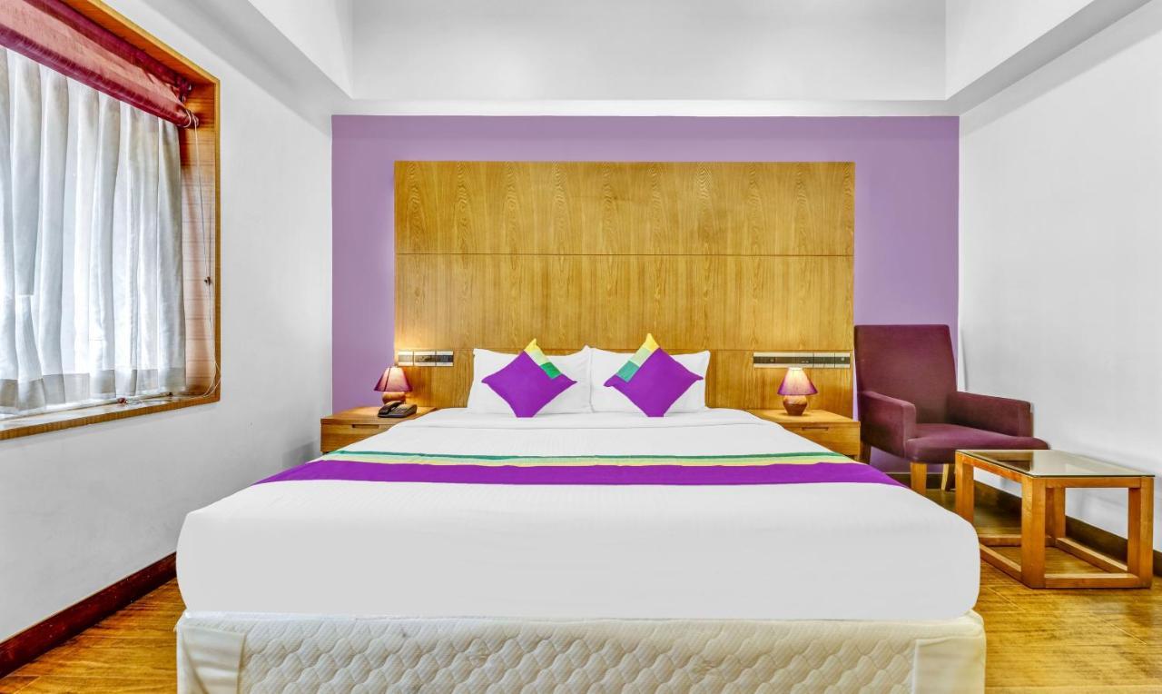 Medora Hotel Kóžikkót Exteriér fotografie