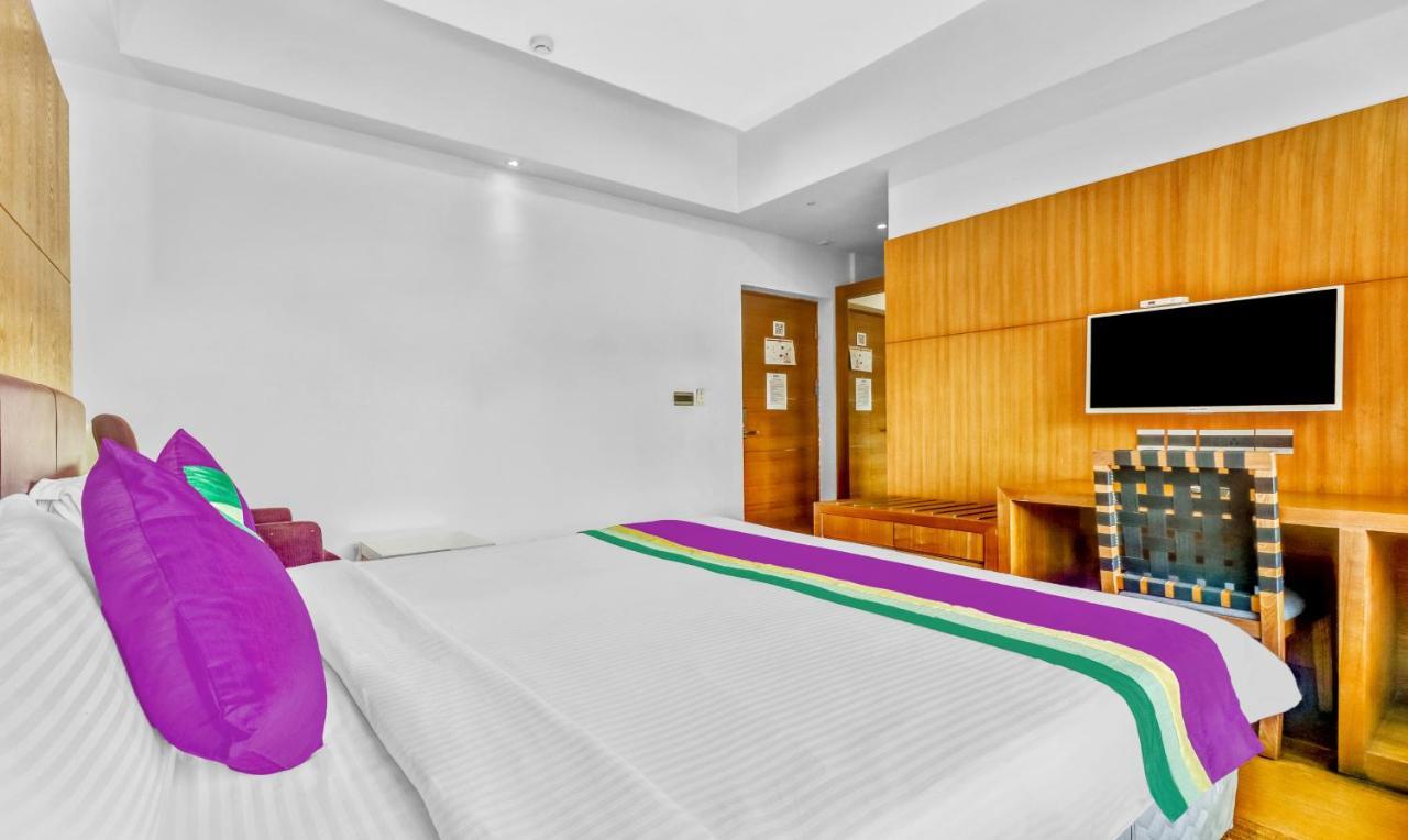 Medora Hotel Kóžikkót Exteriér fotografie